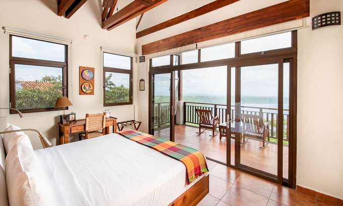 Catarina Hotel | Discover Relaxation at Hotel Pacaya Lodge & Spa