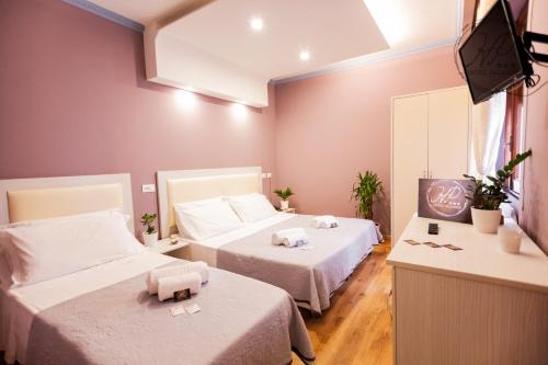 Novoli - San Donato Hotel | Discover Hotel Paganini: Family-Friendly & Accessible Stay