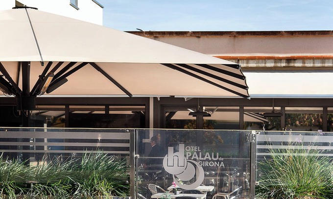 Sant Julia de Ramis Hotel | Discover Hotel Palau de Girona: Spa Retreat & Family-Friendly