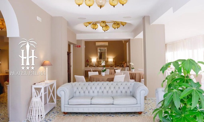 Castellammare di Stabia Hotel | Pet-Friendly Hotel Palma with Breakfast & Hot Tub Access