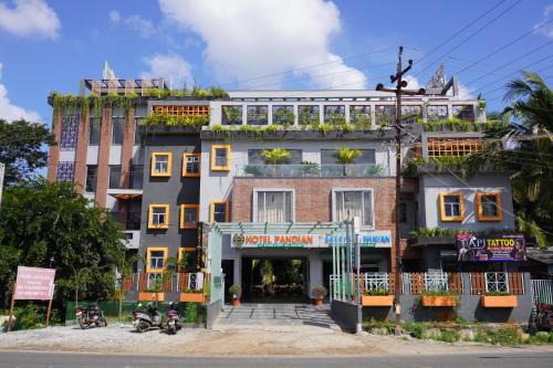 Thirunallar Hotel | Hotel Pandian