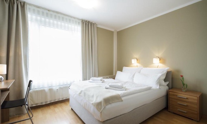 Pankow Hotel | Discover Hotel Pankow: Pet-Friendly Retreat with Dining