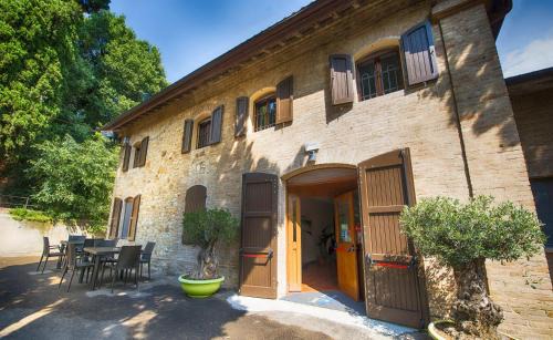 Albinea Hotel | Pet-Friendly Retreat at Hotel Parco Fola - Top Rated Stay