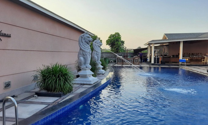 Jabalpur Hotel | Comfortable Stay at Hotel Pasricha with Great Amenities