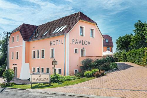 Pavlov Hotel | Discover Pet-Friendly Comfort at Hotel Pavlov, Rated 9/10