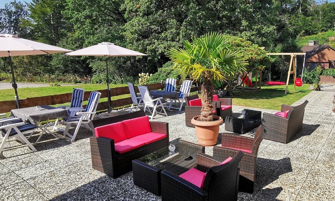 Bad Grund House | Inviting Hotel Pension Jägerstieg: Pool, Spa & Family-Friendly