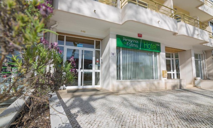 Fatima Hotel | Budget-Friendly Hotel Peregrinos de Fatima with Great Amenities