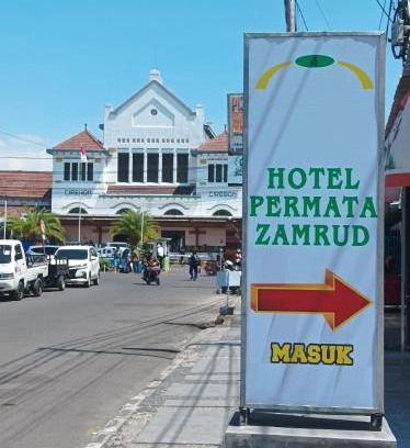 North Cirebon Hotel | Budget-Friendly Stay at Hotel Permata Zamrud with Dining