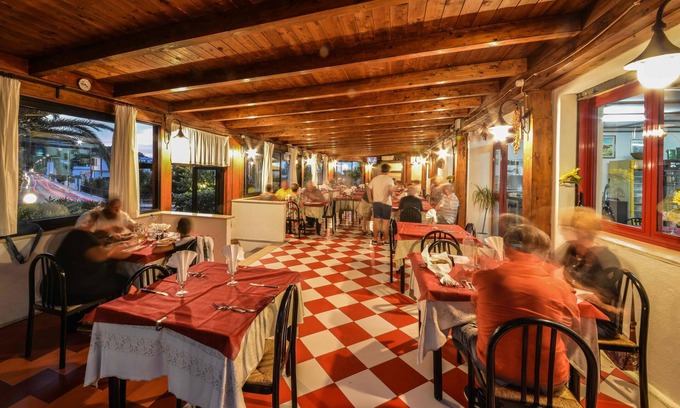 Peschici Hotel | Budget-Friendly Hotel Piccolo Paradiso with Family Amenities