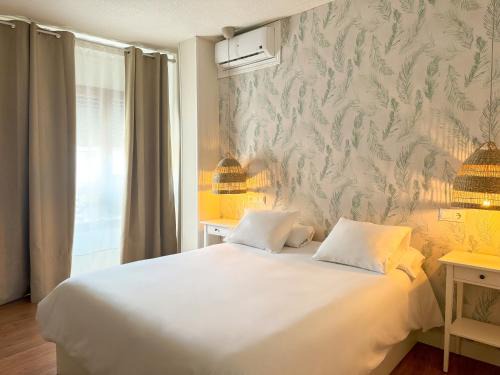 Ocana Hotel | Budget-Friendly Hotel Plaza Mayor: Pet & Child Friendly!