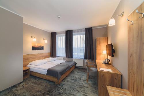 Labiszyn Hotel | Explore Comfort at Hotel Pod Jesiotrem - Pet Friendly Stay