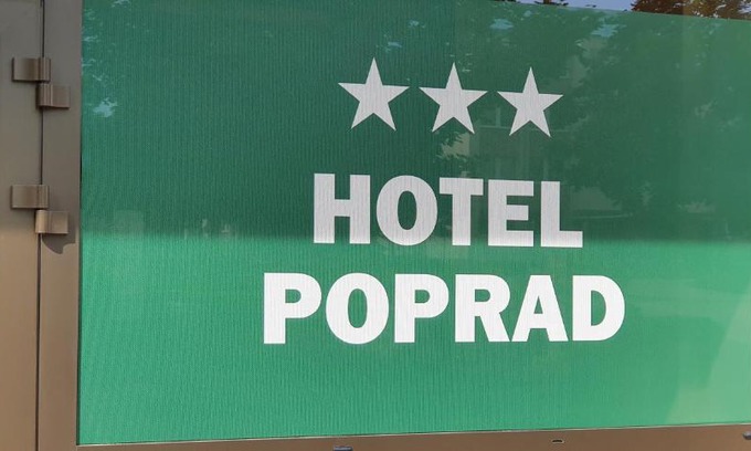 Usti nad Orlici Hotel | Pet-Friendly Hotel Poprad: Perfect for Families & Accessibility