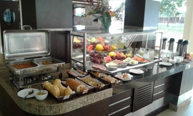 Carlopolis Hotel | Cozy Hotel Portal: Family-Friendly with Breakfast Included