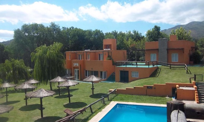 Potrero de los Funes Hotel | Relax at Hotel Posada Terrazas with Oceanfront Pool Access