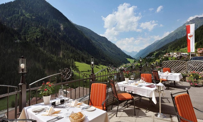 Kappl Hotel | Unforgettable Stay at Hotel Post Kappl - 4 Star Luxury