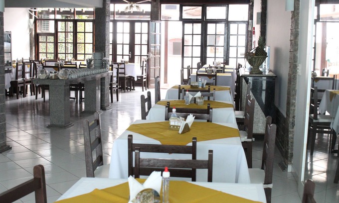 Cananeia Hotel | Inviting Hotel Pousada da Néia: Pool, Breakfast & Family Fun