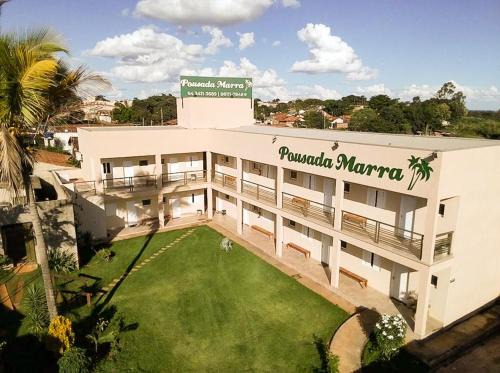 Catalao Hotel | Pet-Friendly Hotel Pousada Marra with Pool & Dining Options