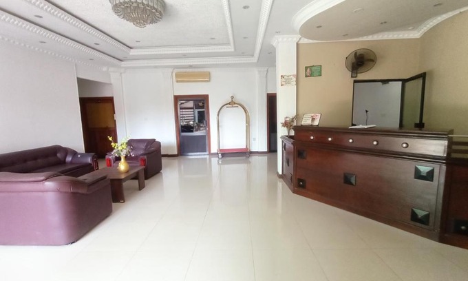 Vavuniya House | Exceptional Hotel PRINCESS ROSE: Breakfast & Family-Friendly