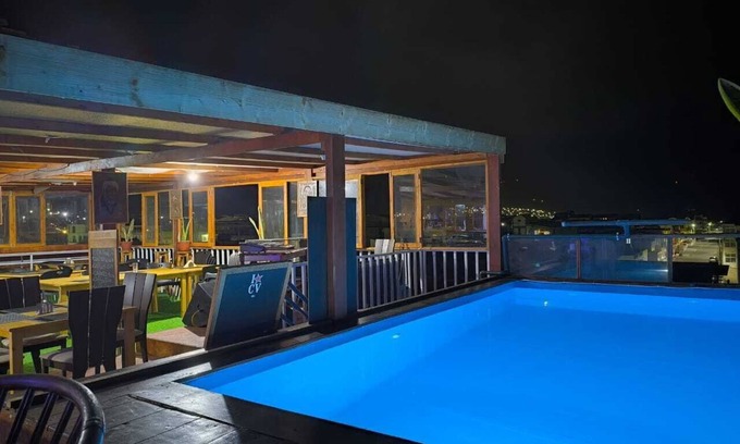 Tarrafal Hotel | Budget-Friendly Hotel Principal with Family Amenities