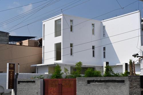 Mettupalayam Hotel | Hotel Pristine