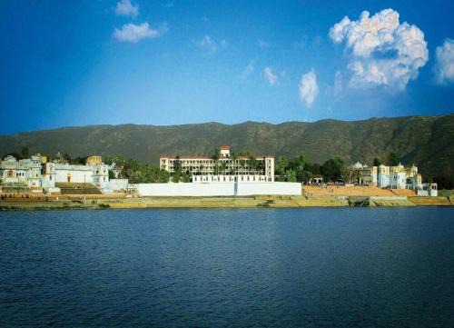Pushkar Hotel | Discover Comfort at Hotel Pushkar Palace with Spa & Dining