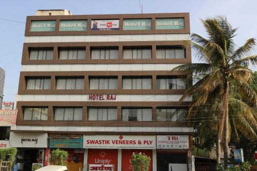 Aurangabad Hotel | Discover Hotel Raj: Family-Friendly Stays with Breakfast