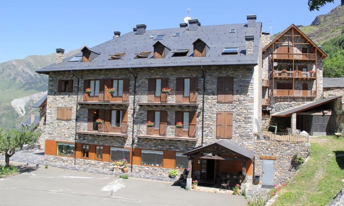 Taull Hotel | Exceptional Hotel Rantiner: Family-Friendly & Accessible Stay