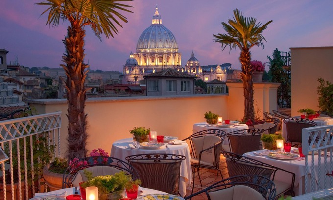 Rione V Ponte Hotel | Eco-Friendly Elegance at Bio Hotel Raphaël - 5 Stars