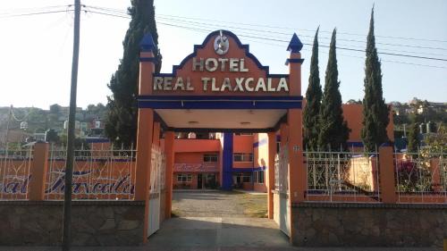 Tlaxcala Hotel | Budget-Friendly Stay at Real Tlaxcala with Breakfast Included