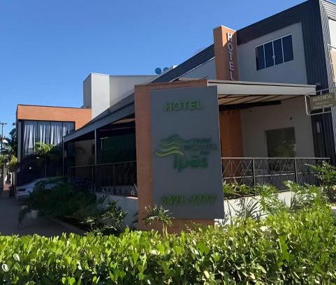 Frutal Hotel | Welcoming Hotel Recanto dos Ipes with Family-Friendly Perks