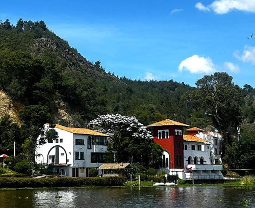 Guacheta Hotel | Discover Hotel Refugio El Santuario: 9/10 Guest Favorite