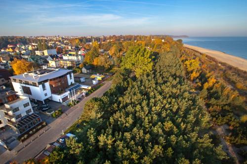 Cetniewo Hotel | Discover Hotel Rejs: Top Rated with Oceanfront Views