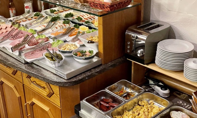Stockstadt am Main Hotel | Family-Friendly Hotel Residenz Stockstadt Main with Breakfast
