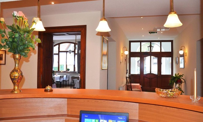 Steinbach-Hallenberg Hotel | Family-Friendly Stay at Hotel Restaurant Zur Hallenburg