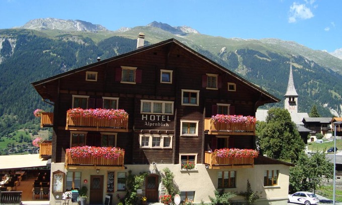 Ernen Hotel | Experience Hotel Restaurant Alpenblick with Oceanfront Views