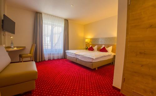 Isny im Allgaeu Hotel | Discover Hotel Restaurant Bären: Pet-Friendly Retreat