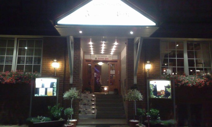 Itzum-Marienburg Hotel | Relax at Hotel Restaurant Itzumer Paß with Great Amenities