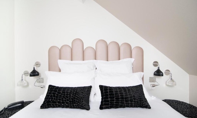 Belfort Hotel | Charming Hotel Restaurant Les Capucins with Great Amenities