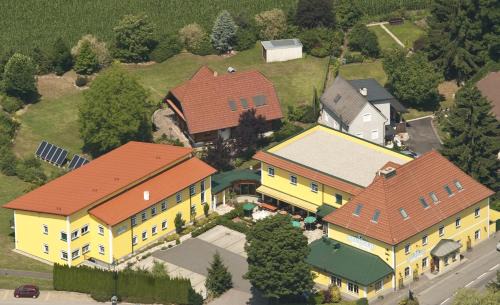 Wagna Hotel | Pet-Friendly Hotel Restaurant Neuhold with High Guest Ratings