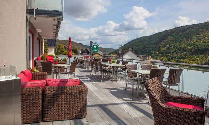 Klotten Hotel | Enjoy Dining at Hotel Restaurant Weingut Kapellenhof