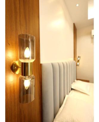 Kanpur Hotel | Hotel RGS Crystal