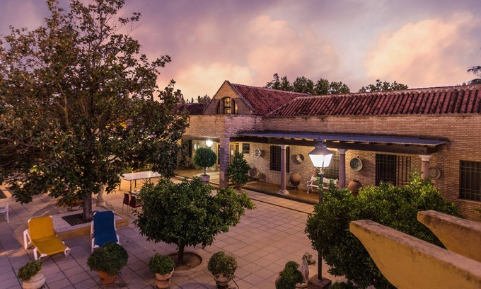 Distrito Norte Sierra Hotel | Discover Hotel Riad Arruzafa: Rated 9.4/10 with Spa & Dining