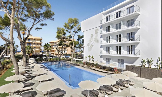 Les Meravelles Hotel | Idyllic Hotel Riu Concordia: Oceanfront Bliss Awaits