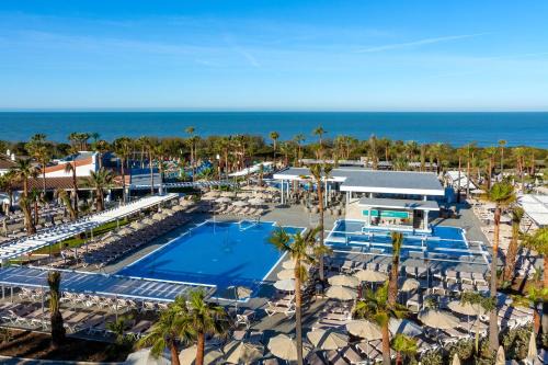 Chiclana de la Frontera Hotel | All-Inclusive Hotel Riu Chiclana with Ocean View Amenities