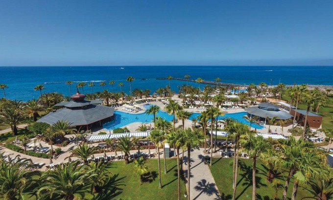 Costa Adeje Hotel | Elegant Hotel Riu Palace Tenerife - Rated 9/10 with Ocean Views