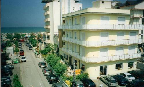 Pinarella Hotel | Pet-Friendly Retreat at Hotel Rivamare with Great Reviews