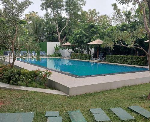 Ipalogama Hotel | Discover Hotel Ro Kalawewa: Oceanfront Bliss Awaits