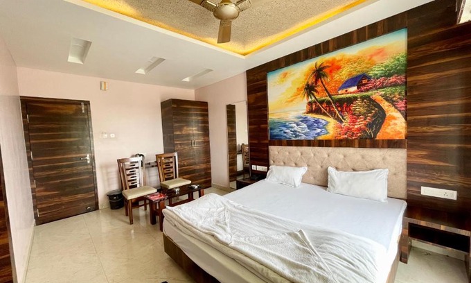 Puri Hotel | Family-Friendly Hotel Rohan Rohani with Breakfast Included