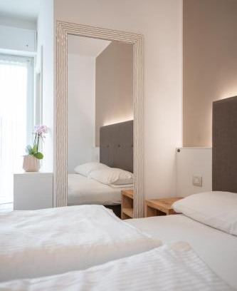 Riva del Garda Hotel | Discover Comfort at Hotel Rolly - Pet Friendly & Family Ready