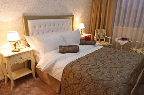 Roman Hotel | Quality Stay at Hotel Roman by Dumbrava Business Resort
